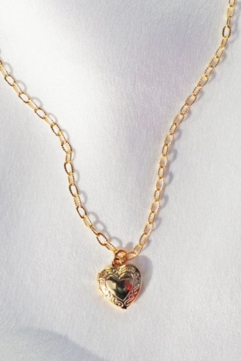 Gemini Jewels Memories Heart Locket Necklace