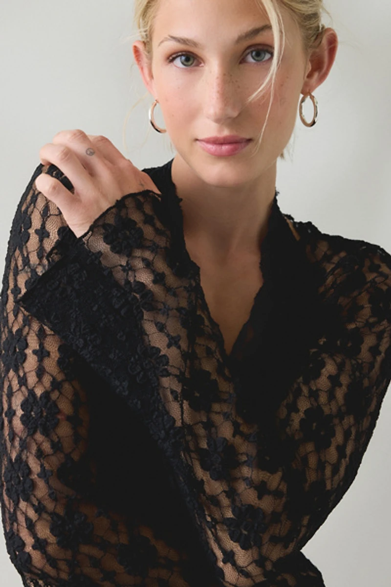 Kimchi Blue Nicki Sheer Lace Tie-Front Bell Sleeve Shrug