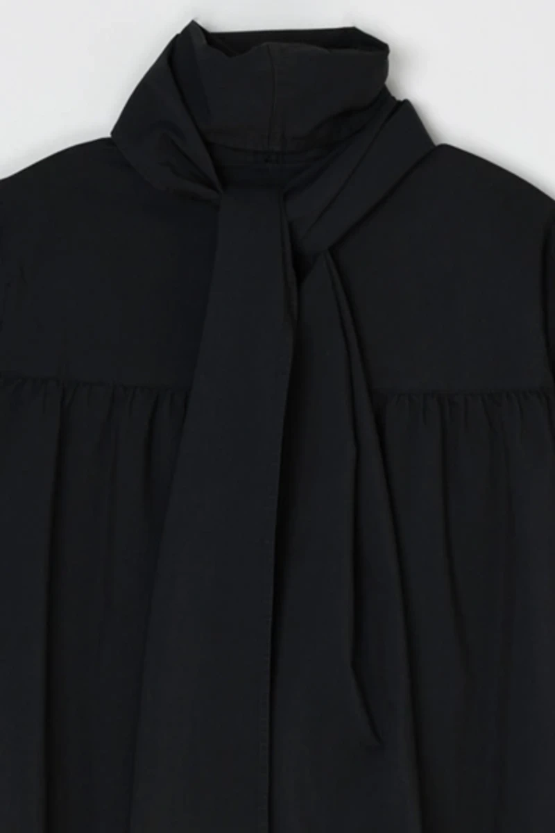 Vintage Y2k Black Ruched Top with Tied Scarf