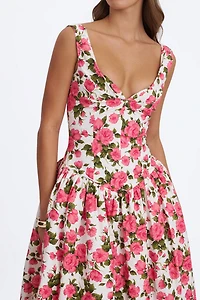 Miss Circle Wilfreda Floral Linen Sweetheart Midi Dress