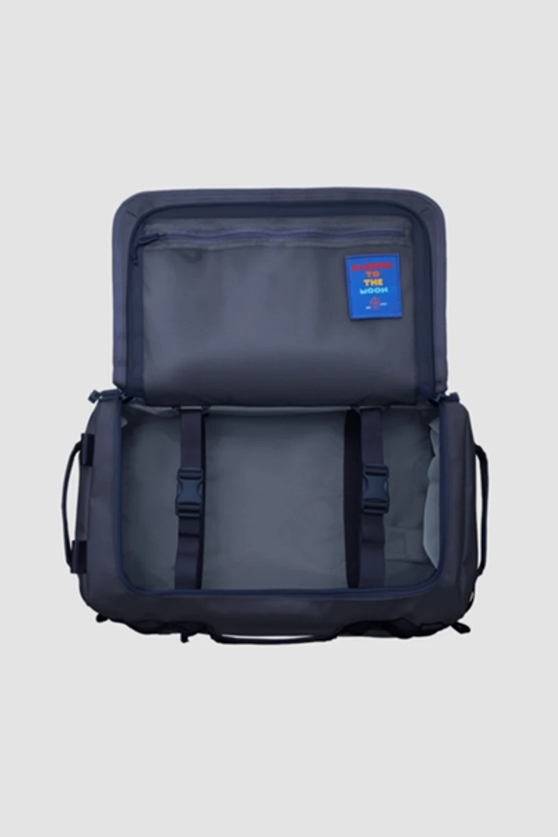 Baboon to the Moon Primary Go-Bag Mini (32L)