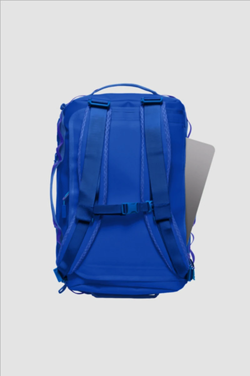 Baboon to the Moon Primary Go-Bag Mini (32L)