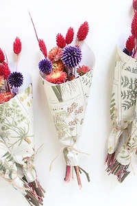 Roxanne’s Dried Flowers The Herbalist’s Petite Bouquet