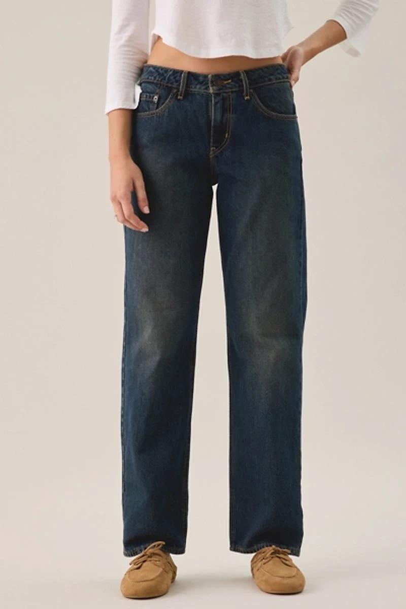 Levi’s® Low Straight Jeans