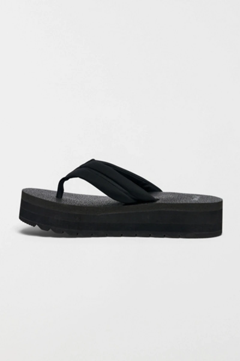 Sanuk Yoga Puff-n-Stuff Women's Sandals