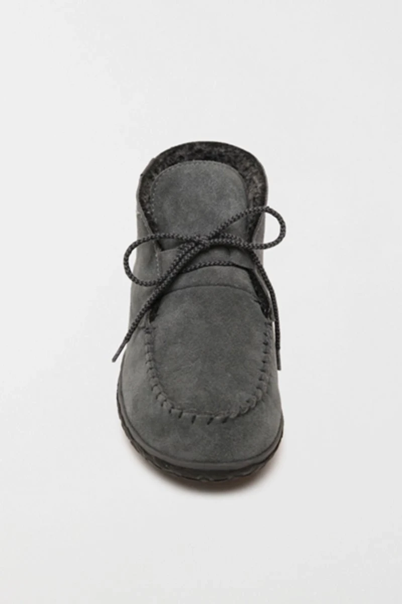 Minnetonka Torrey Suede Lace-up Slipper Boots