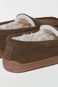 Minnetonka Suede Hardsole Venetian Slippers