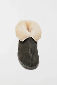 Minnetonka Suede Sheepskin Ankle Boot Slippers