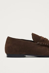 ALOHAS Aven Suede Leather Loafers