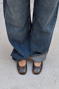 ALOHAS Rhiane Leather Pumps