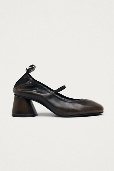 ALOHAS Rhiane Leather Pumps