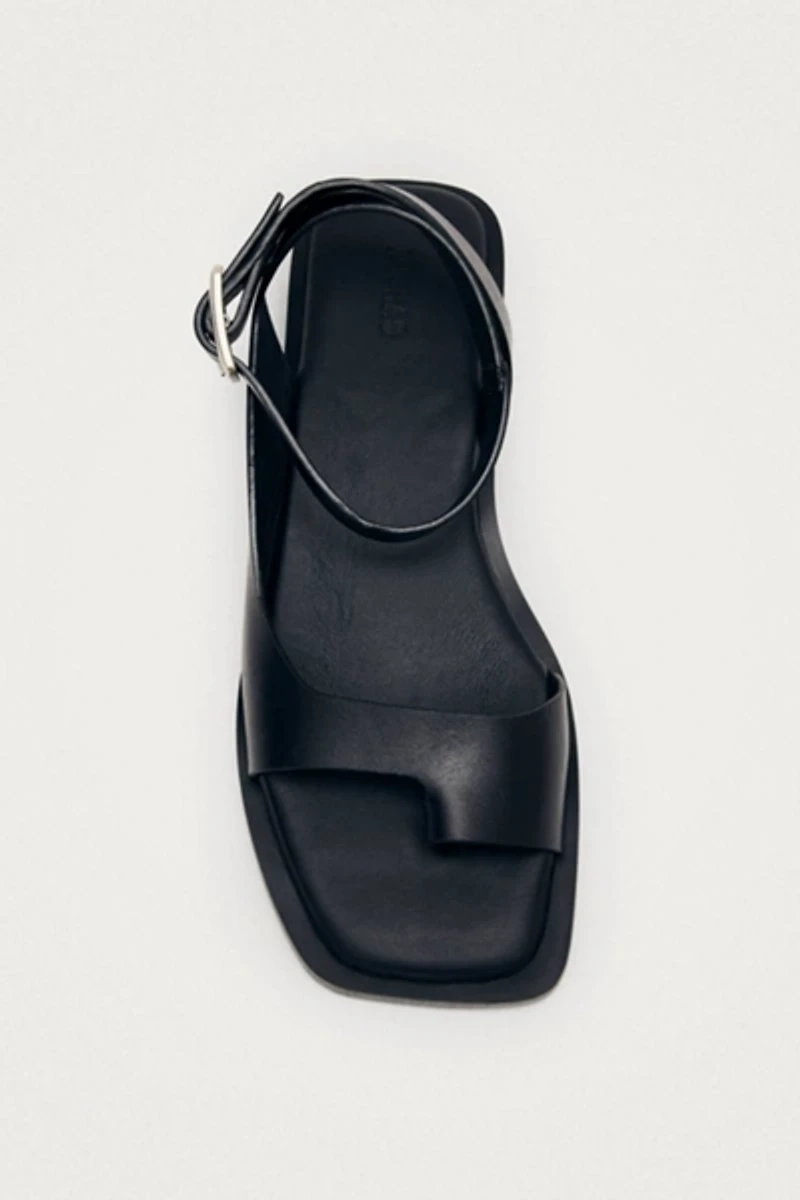 ALOHAS Tebas Leather Sandals