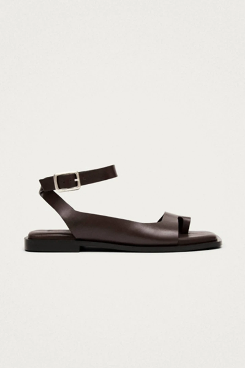 ALOHAS Tebas Leather Sandals