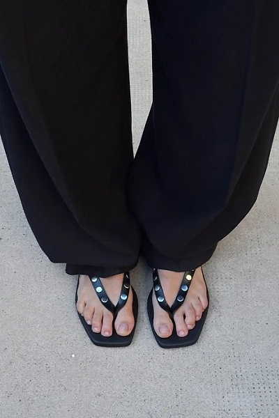 ALOHAS Ola Leather Studded Sandals