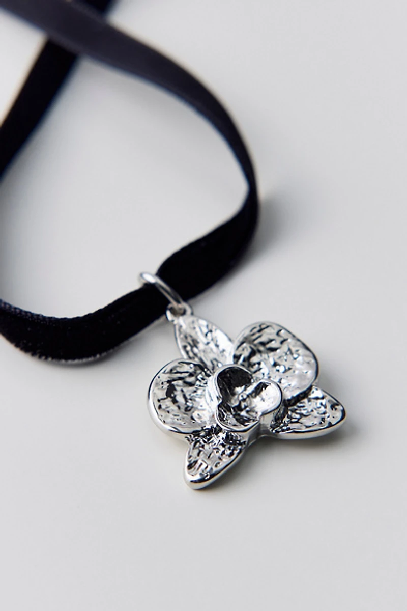Lotus Flower Pendant Choker Necklace