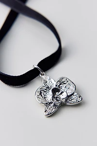 Lotus Flower Pendant Choker Necklace