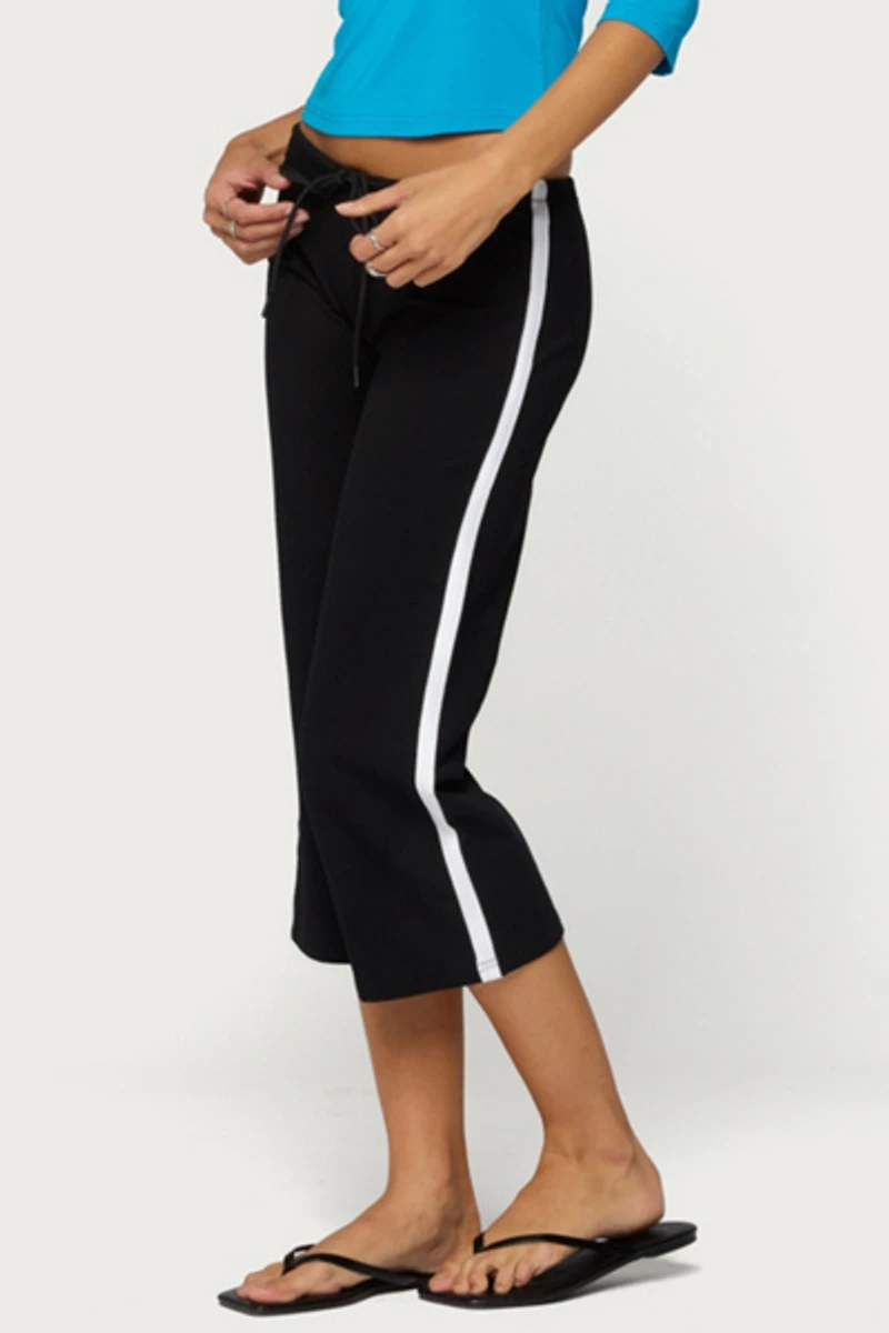 Edikted Milene Contrast Terry Capri Pants