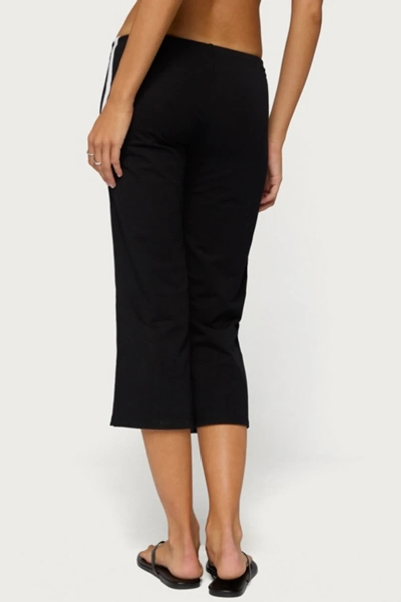 Edikted Milene Contrast Terry Capri Pants