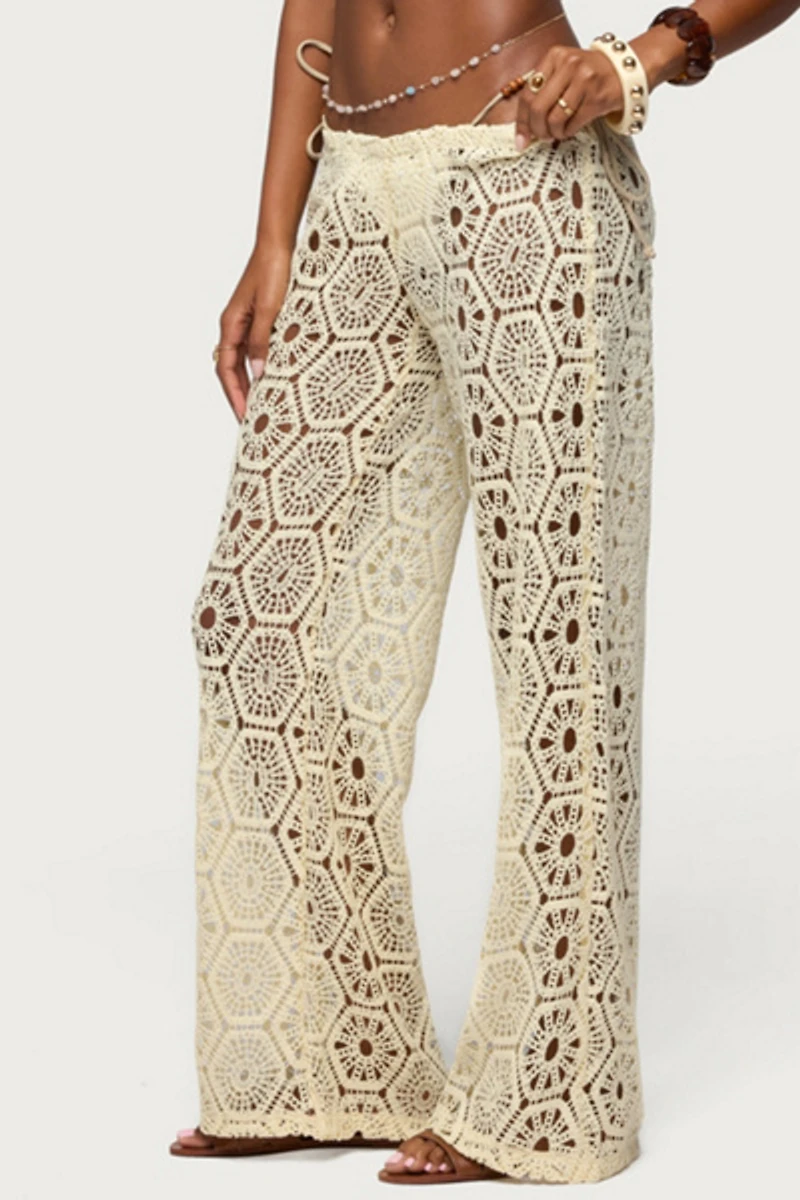 Edikted Amrita Baggy Crochet Pants