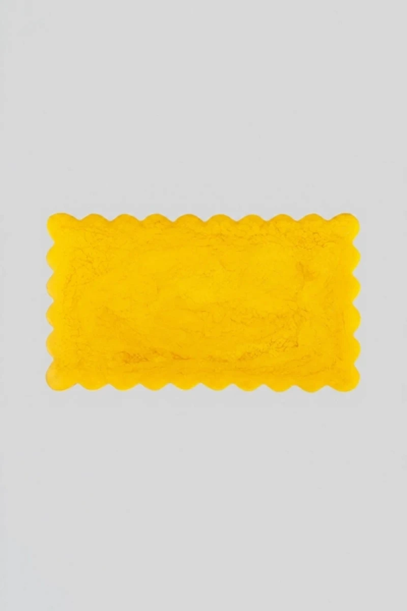 Casa Amarosa Scallop Rectangular Resin Cheese Board