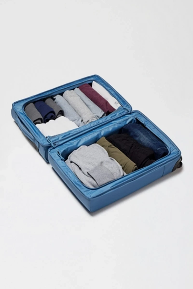 JanSport Good Latitude 22" Carry On Luggage