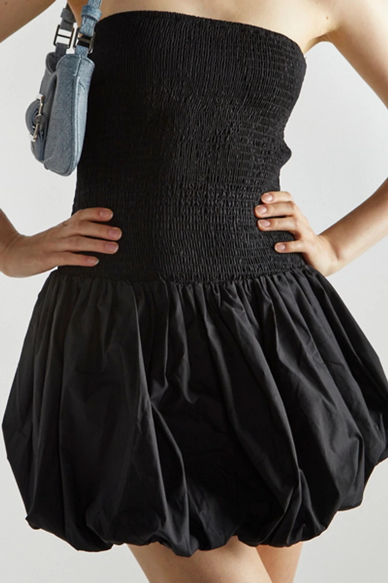 Glamorous Shirred Drop Waist Bubble Hem Strapless Mini Dress