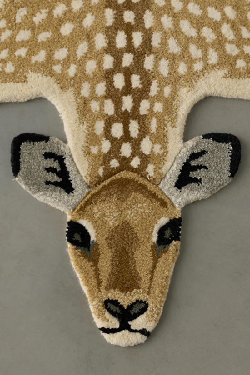 Antelope Shaped Tufted Wool Rug