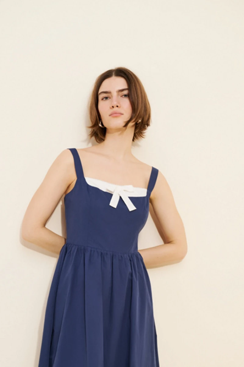 Lulu's Frankie Bow Front Poplin Dress