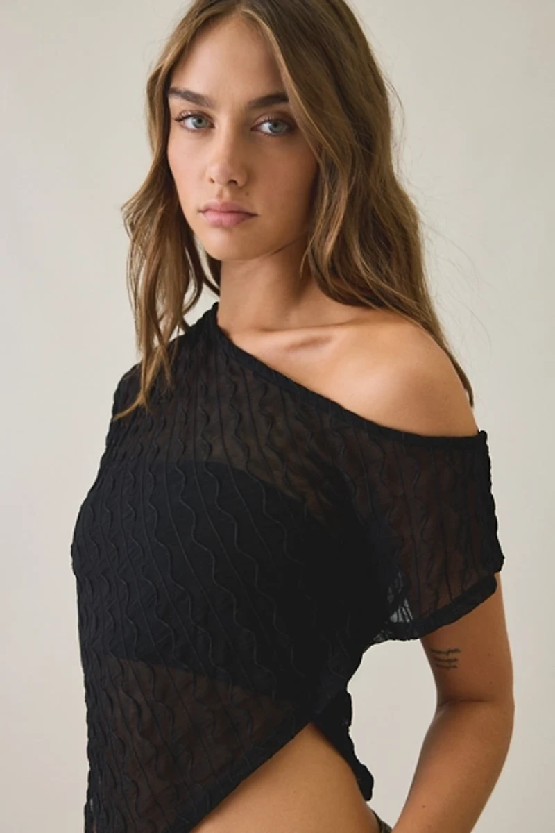 UO Bia Textured Asymmetric Off-The-Shoulder Poncho