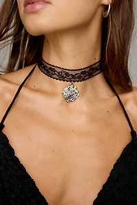 Lace Rosette Choker Necklace