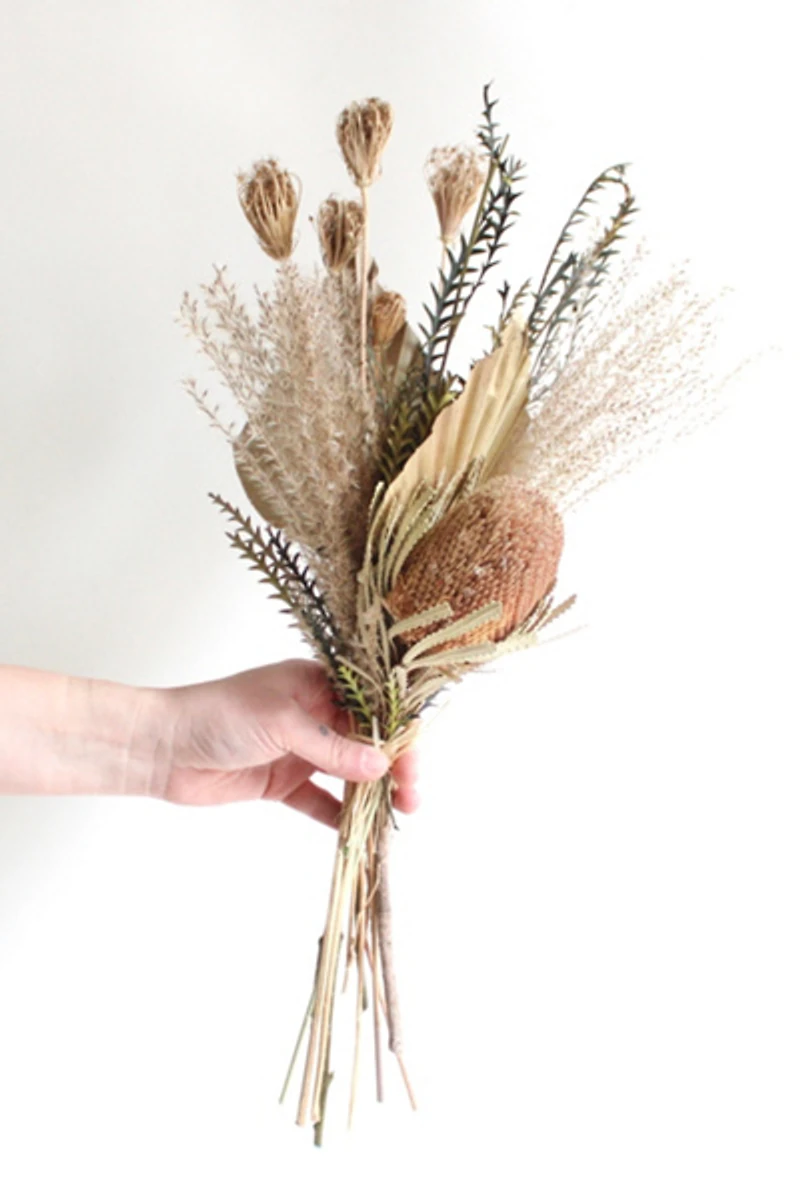Roxanne’s Dried Flowers Palm Desert Bouquet