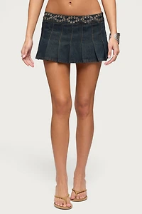 Edikted Roria Grommet Pleated Mini Skort