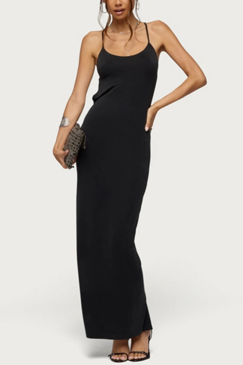 Edikted Zhuri Ring Backless Maxi Dress