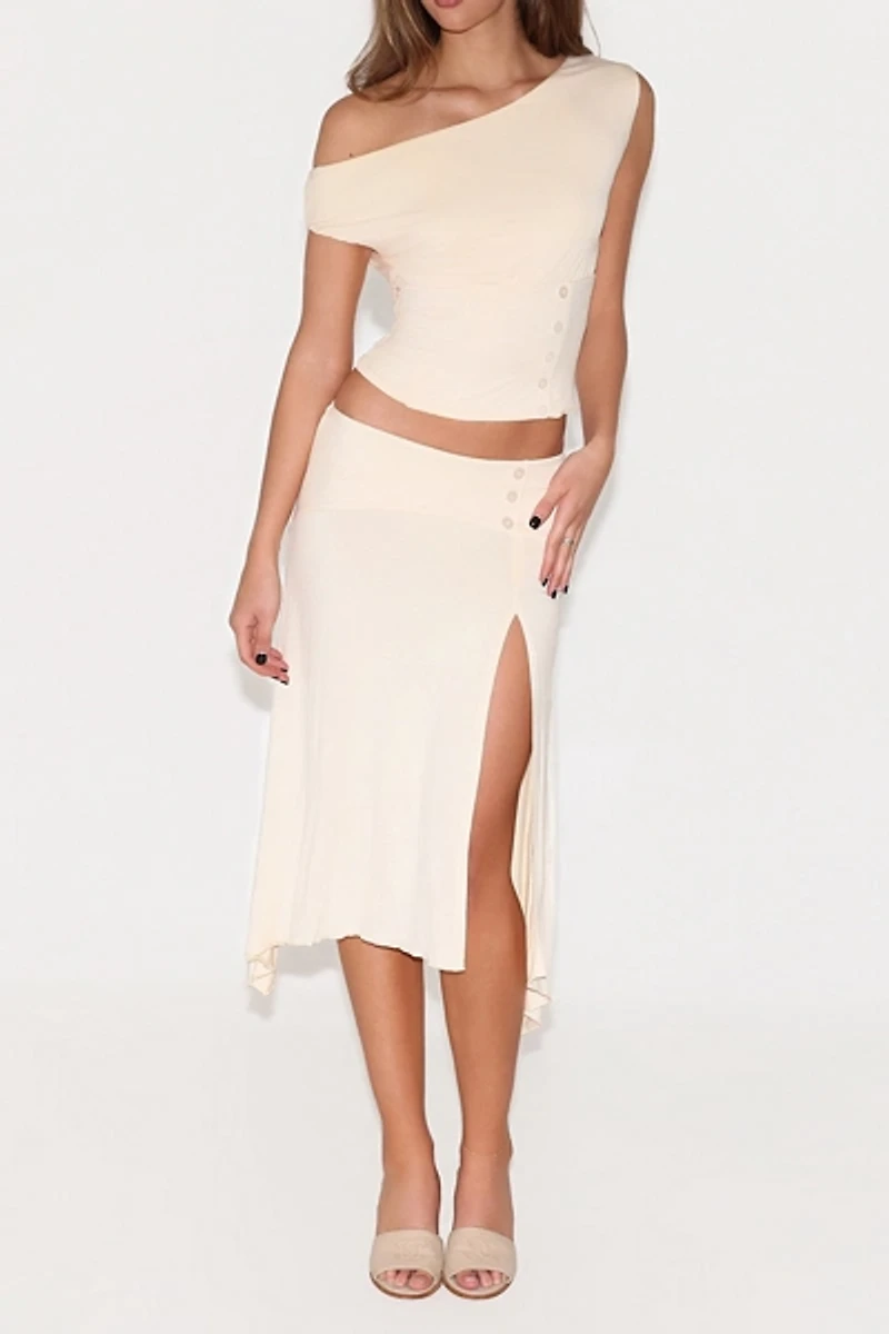 Tiger Mist Alyssa Asymmetric Off-The-Shoulder Top