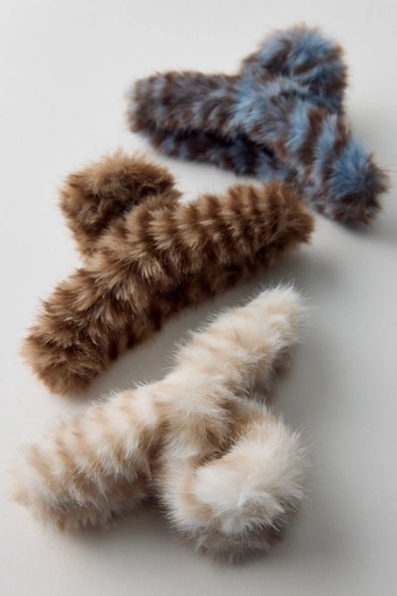 Cozy Zebra Faux Fur Claw Clip