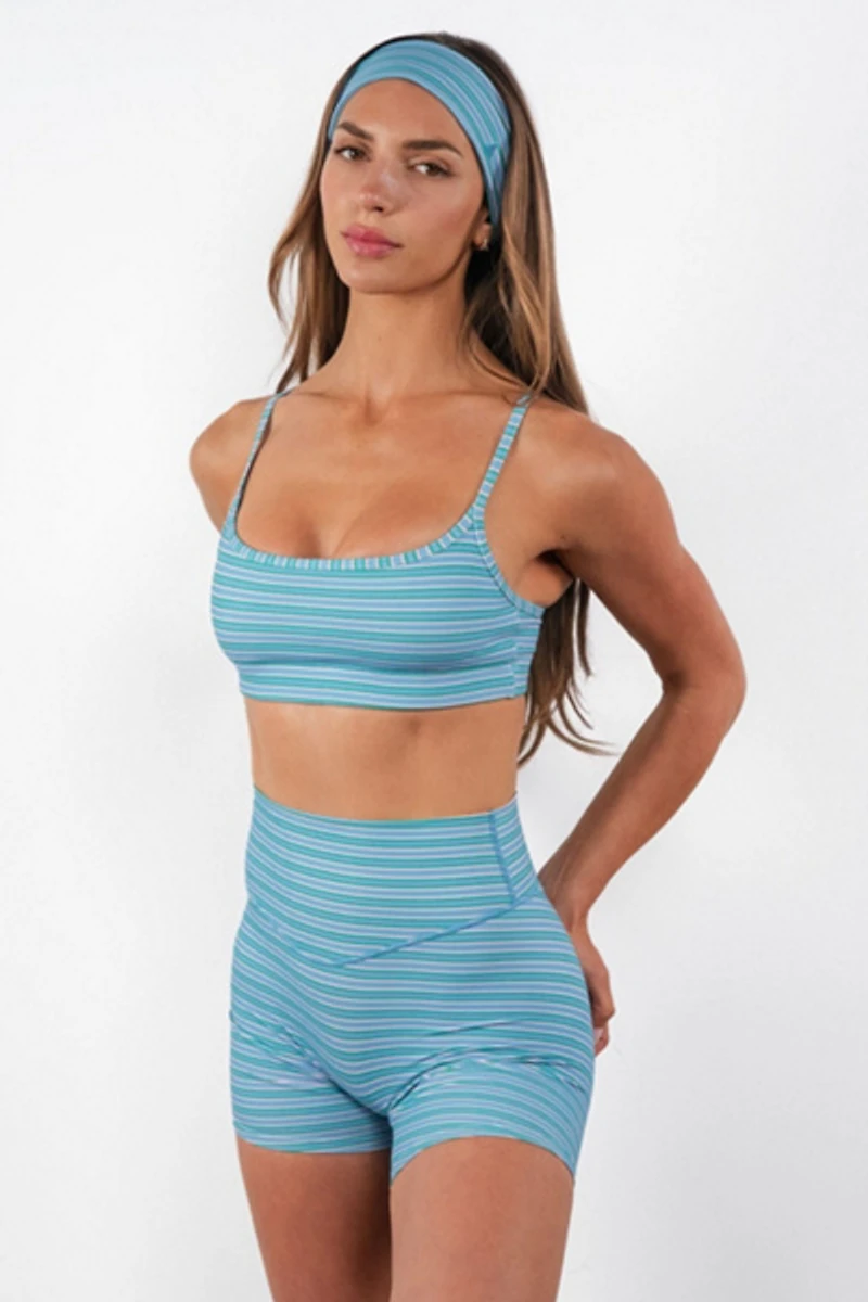 Vitality Cloud II Stream Striped Sports Bra