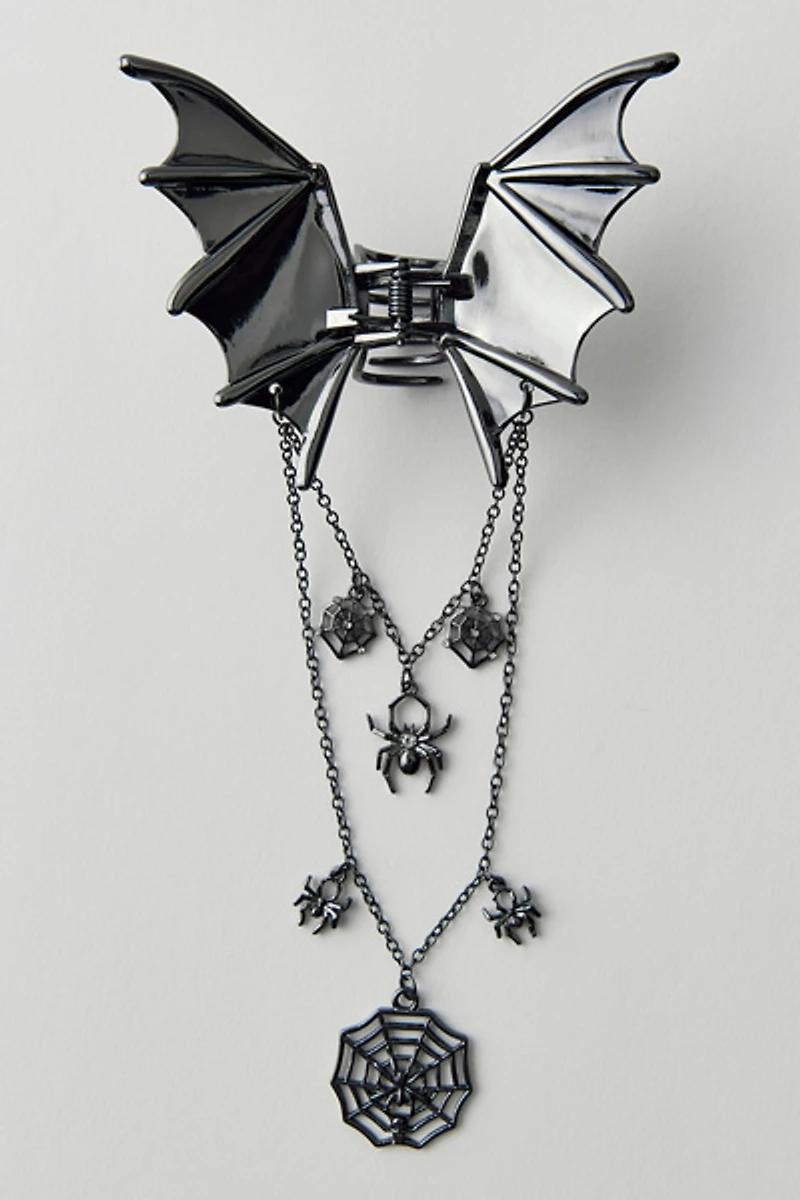 Spiderweb-Draped Bat Claw Clip