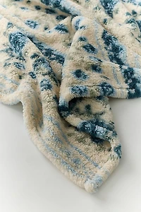 Mae Cozy Printed Fleece Throw Blanket