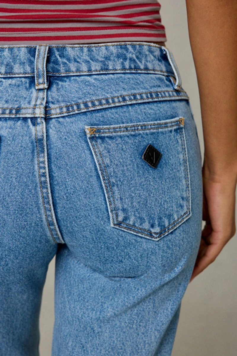 Abrand 99 Low-Rise Straight Jeans