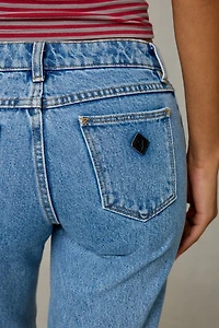 Abrand 99 Low-Rise Straight Jeans