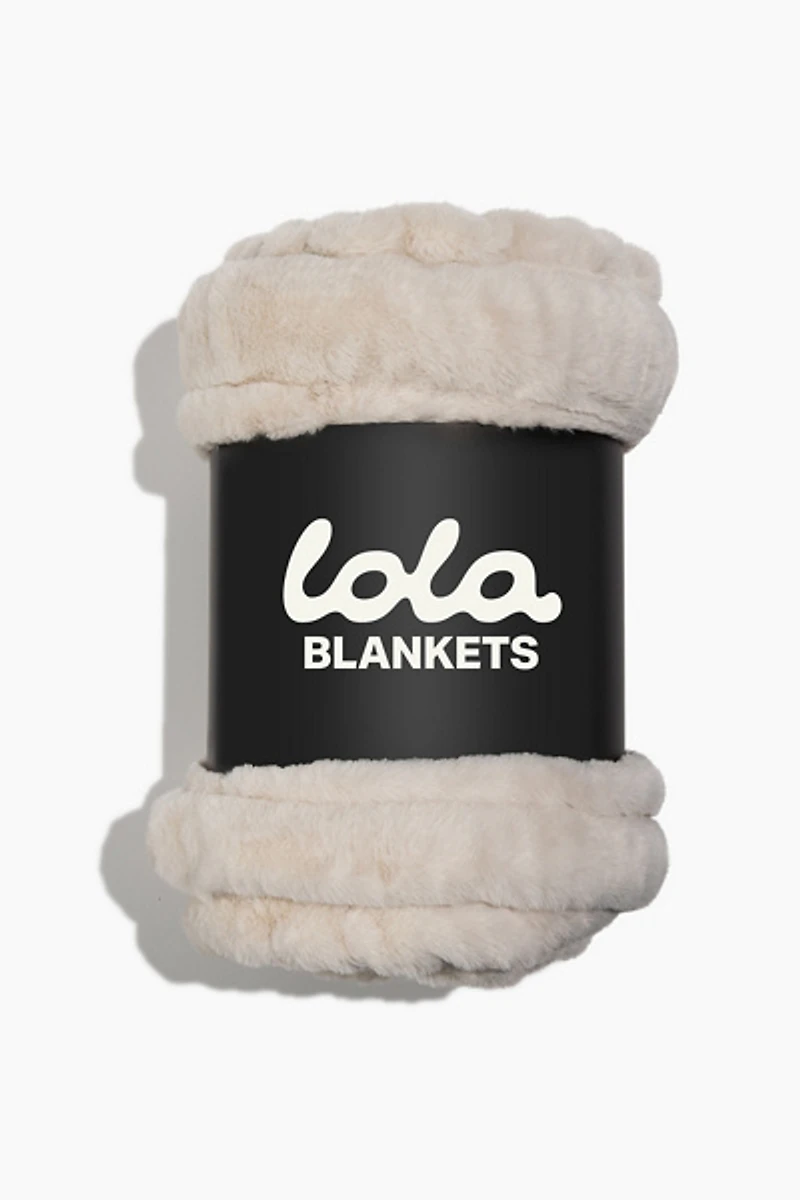 Lola Original Blanket