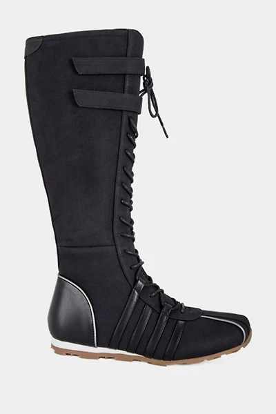 Azalea Wang Ozzy Boxing Boot