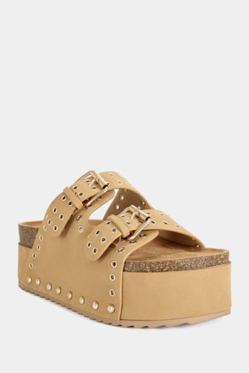 Azalea Wang Algedi Grommet Flatform Sandal