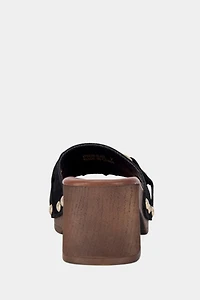Azalea Wang Epsilon Genuine Flatform Sandal