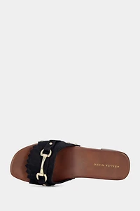 Azalea Wang Epsilon Genuine Flatform Sandal