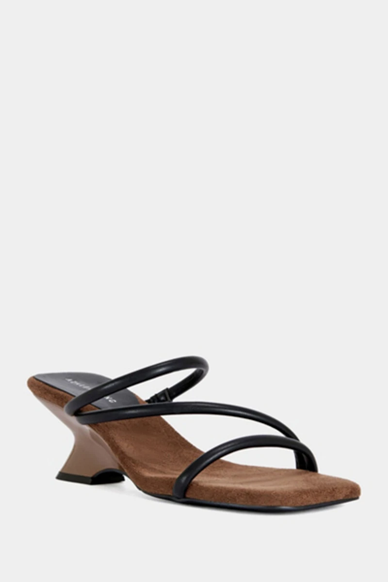 Azalea Wang Genna Wedge Sandal