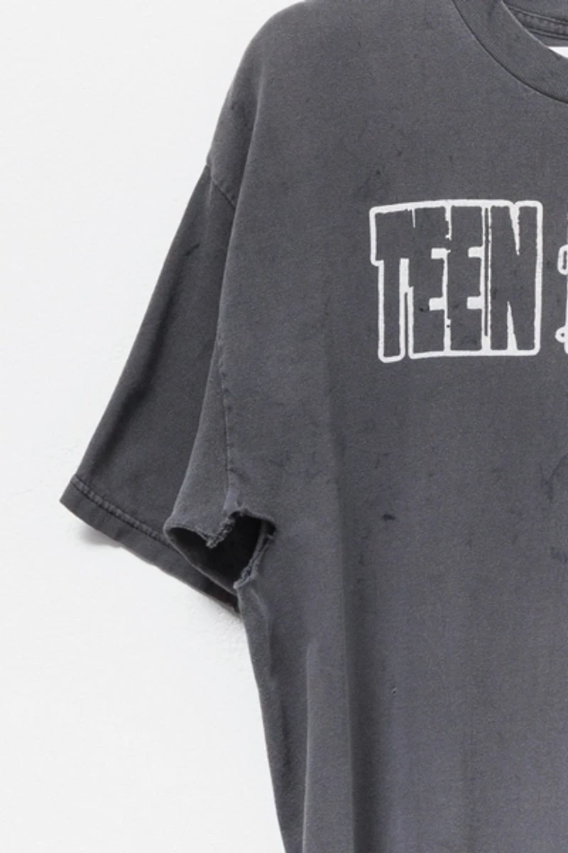 Vintage Y2K Distressed Teen Idols Black Graphic Band T-Shirt
