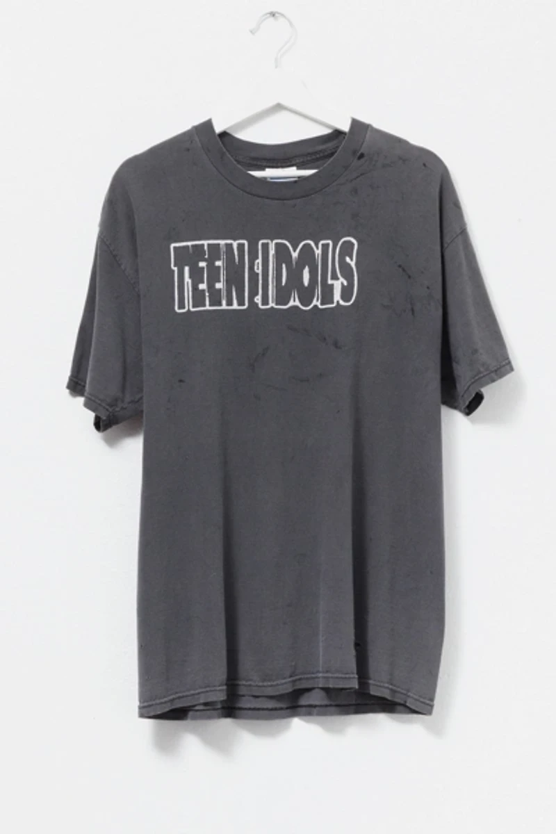 Vintage Y2K Distressed Teen Idols Black Graphic Band T-Shirt