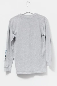 Vintage Y2K Distressed Billabong Long Sleeve Graphic T-Shirt