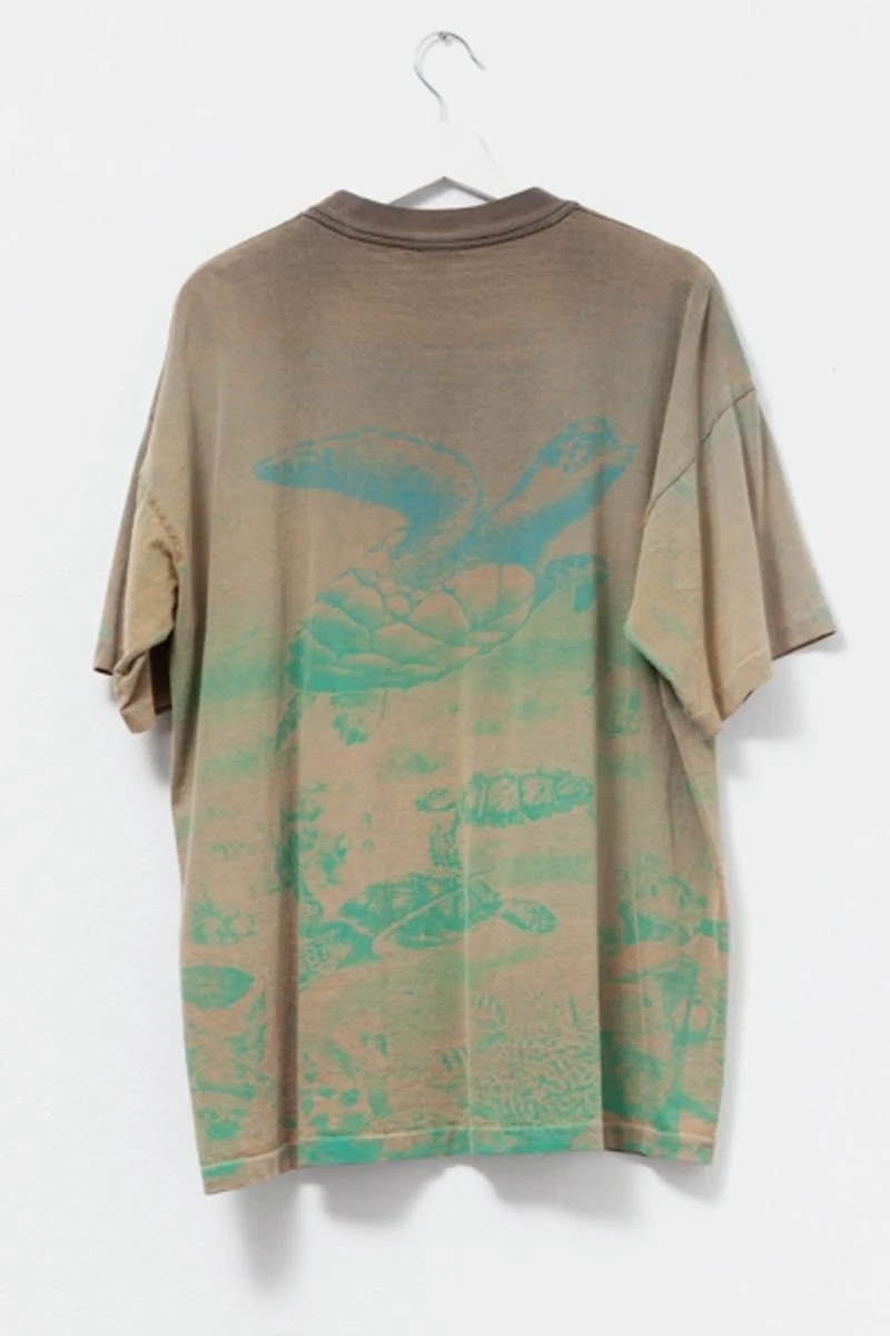 Vintage 1990s Turtle Graphic All Over Print Distressed T-Shirt